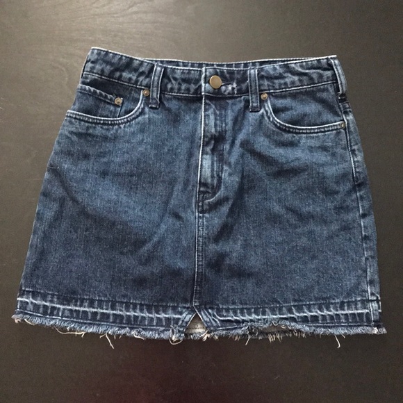 Free People Dresses & Skirts - 💫FREE PEOPLE💫 DENIM MINI SKIRT